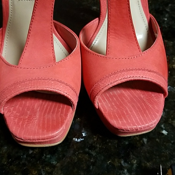 Coral heels - Picture 3 of 5